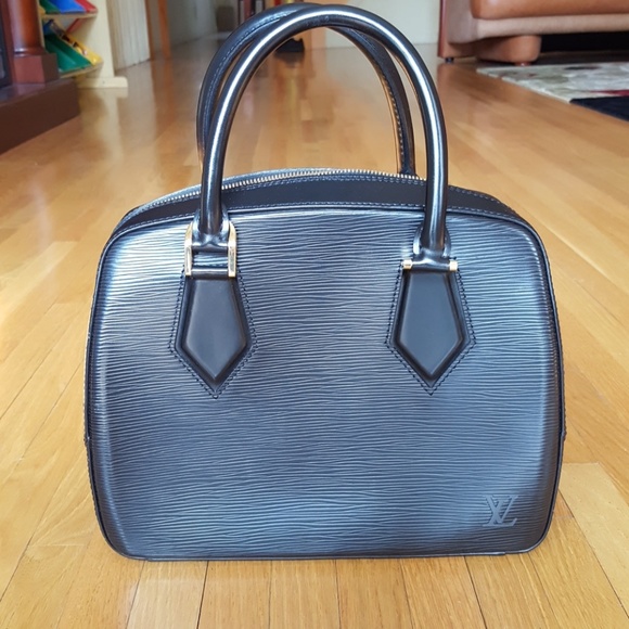 Louis Vuitton Sablon Vintage Handbag - Picture 3 of 16